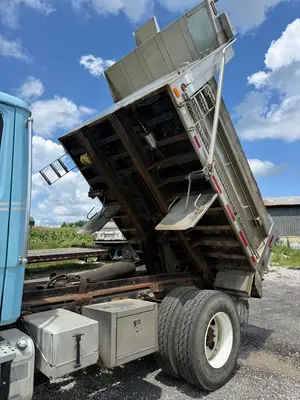 Used 2002 FREIGHTLINER FL80 Dump trucks Kentucky US | Proxy Equipment #1388976