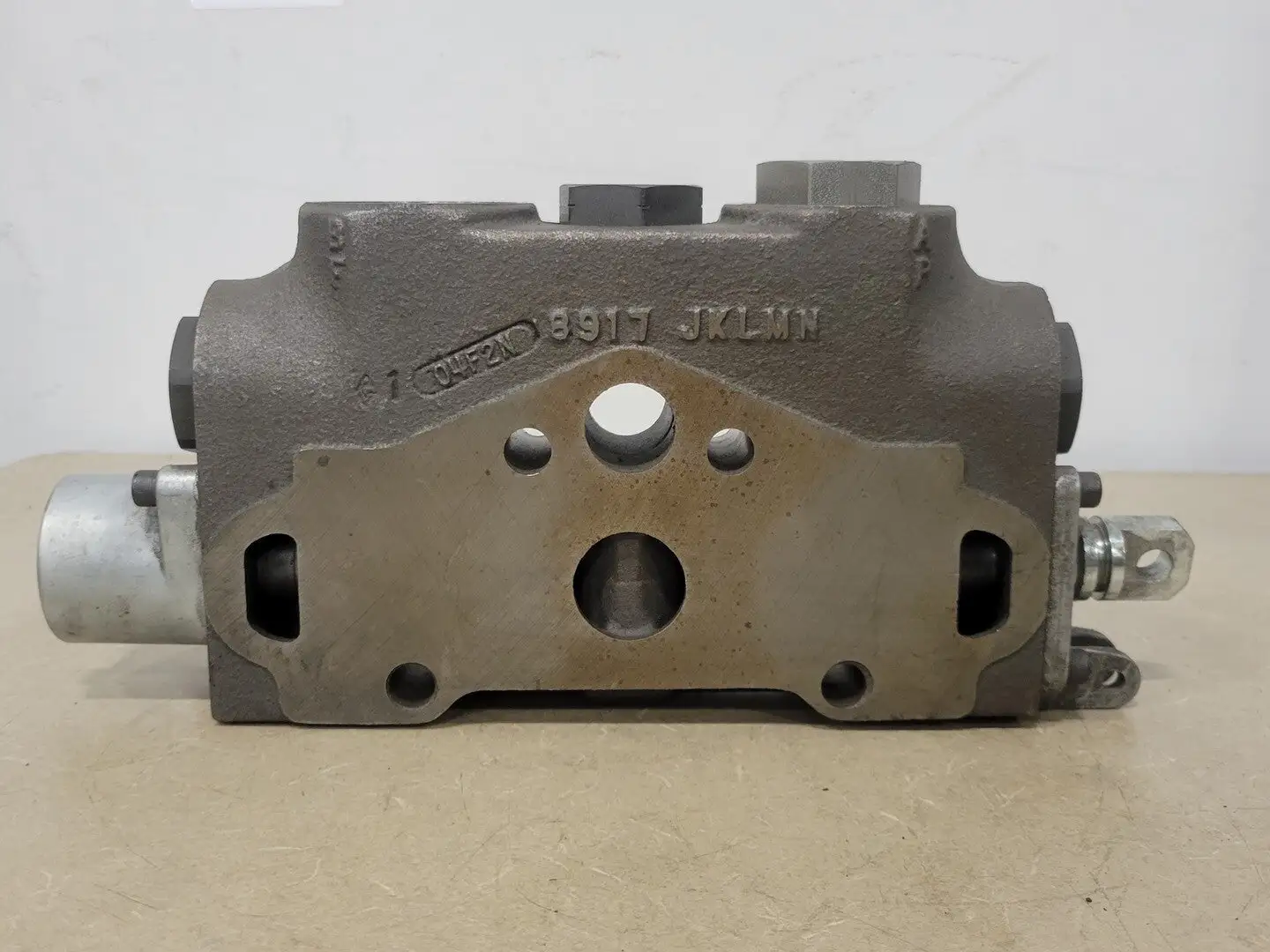 Hydraulic Valve Section 04F2N 8917JKLMN