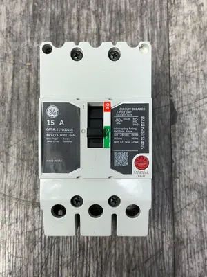 GE TEYD3015B Circuit Breakers | ESS Industrial Equipment Sales (3)