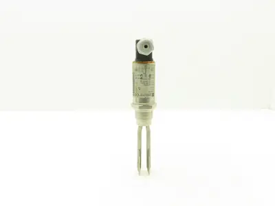 Endress+Hauser FTL260-0124 Liquiphant Point Level Switch Sensor 5" 130mm 1"NPT