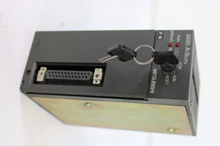 Used MITSUBISHI A1SCPU PLC Processors | Industrial Parts R Us Inc. #358846