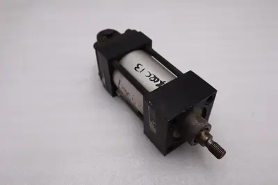 Used _UNKNOWN_ _UNKNOWN_ Pneumatic Cylinders Pennsylvania US | Global Equipment International, LLC #1436618