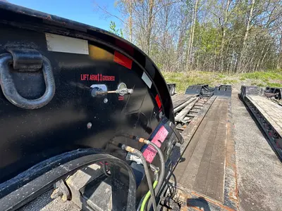 Used 2017 INTERSTATE 51 FT X 102 IN Lowboy Trailers Pennsylvania US | Proxy Equipment #1388771