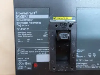 USED SQUARE D QDA32125