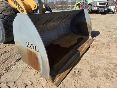 USED 2014 LIEBHERR L550