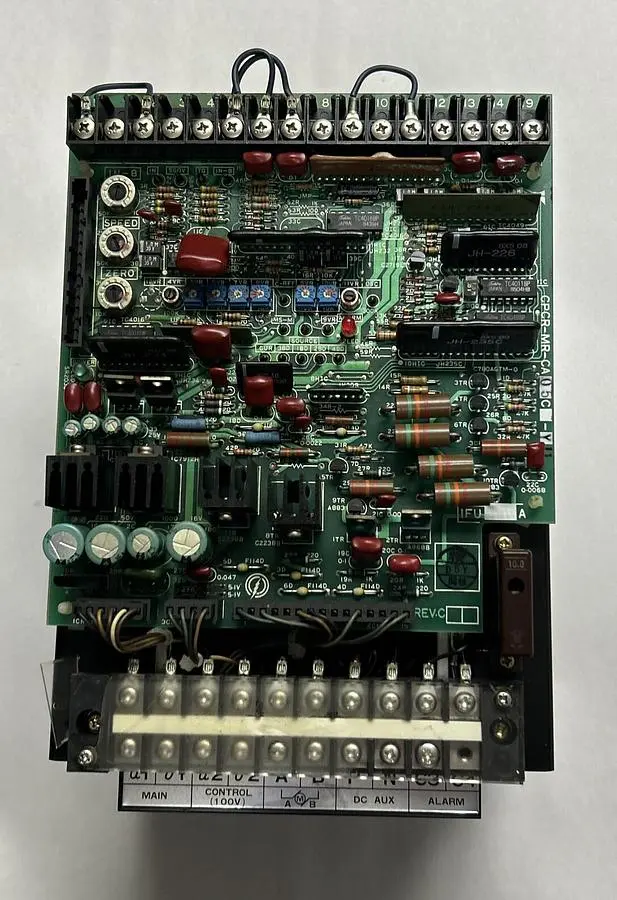 USED YASKAWA CPCR-MR05C-Y11