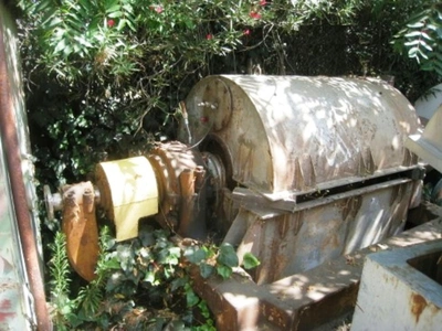 Bird 32 x 50 solid bowl decanter centrifuge, 304 SS.