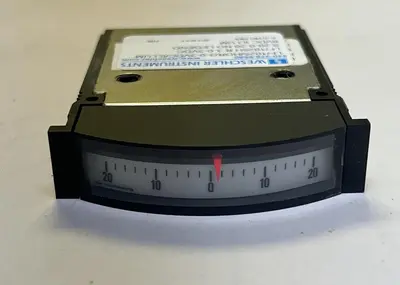 New | in-Stock WESCHLER INSTRUMENTS LF/1025/HOR/3-0-3VDC/ILLUI Meters - Misc Ohio US | Surplus Asset Holdings #1227884