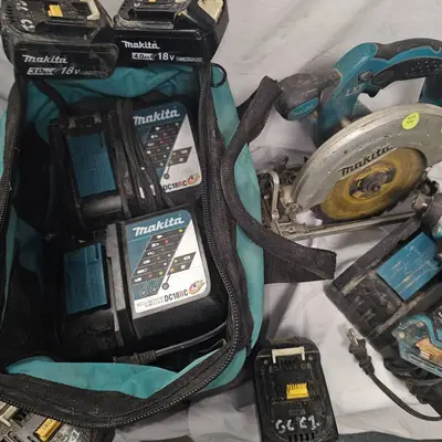 Makita 28V Cordless Kit, Circular Saw, Driver Impact and +B39:B628 Batteries w/ 5 Chargers-works