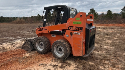 USED 2019 Gehl R105
