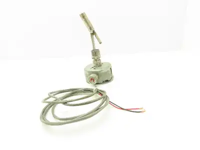 Madison M5920 Liquid Level Sensor 120/240VAC .28/.14A 120/24VDC .07/.28A 300PSIG