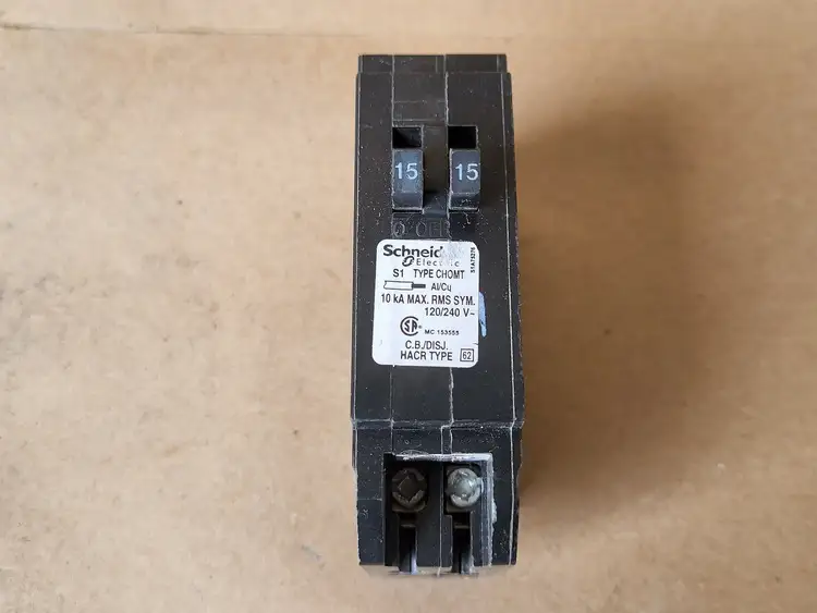 Used SCHNEIDER ELECTRIC CHOMT1515 Switchgears British Columbia CA | Lenmark #239005