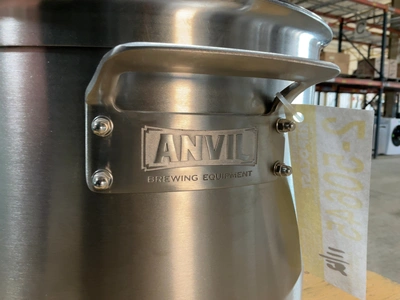 Used ANVIL 10 GALLON STAINLESS STEEL BREW KETTLE Brewing Equipment Michigan US | Miedema Asset Management Group #1580076