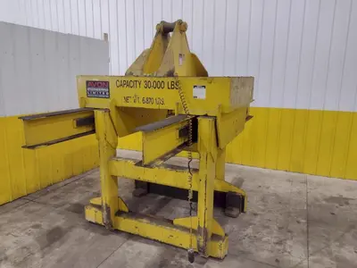 USED AVON E04-11982