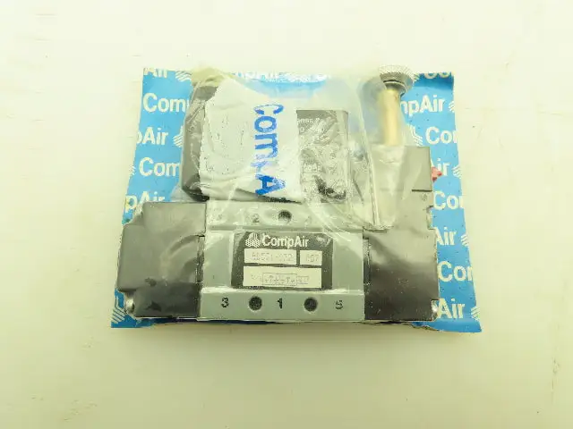 CompAir 8D531-032 Pneumatic Solenoid Valve 5-Port 2-Pos 115/240V