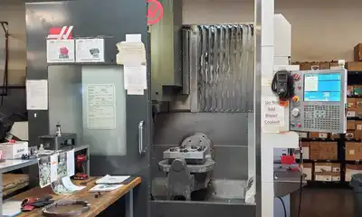HAAS UMC-750SS Machining Centers, Vertical, (5-Axis or More) | Machnet (1)