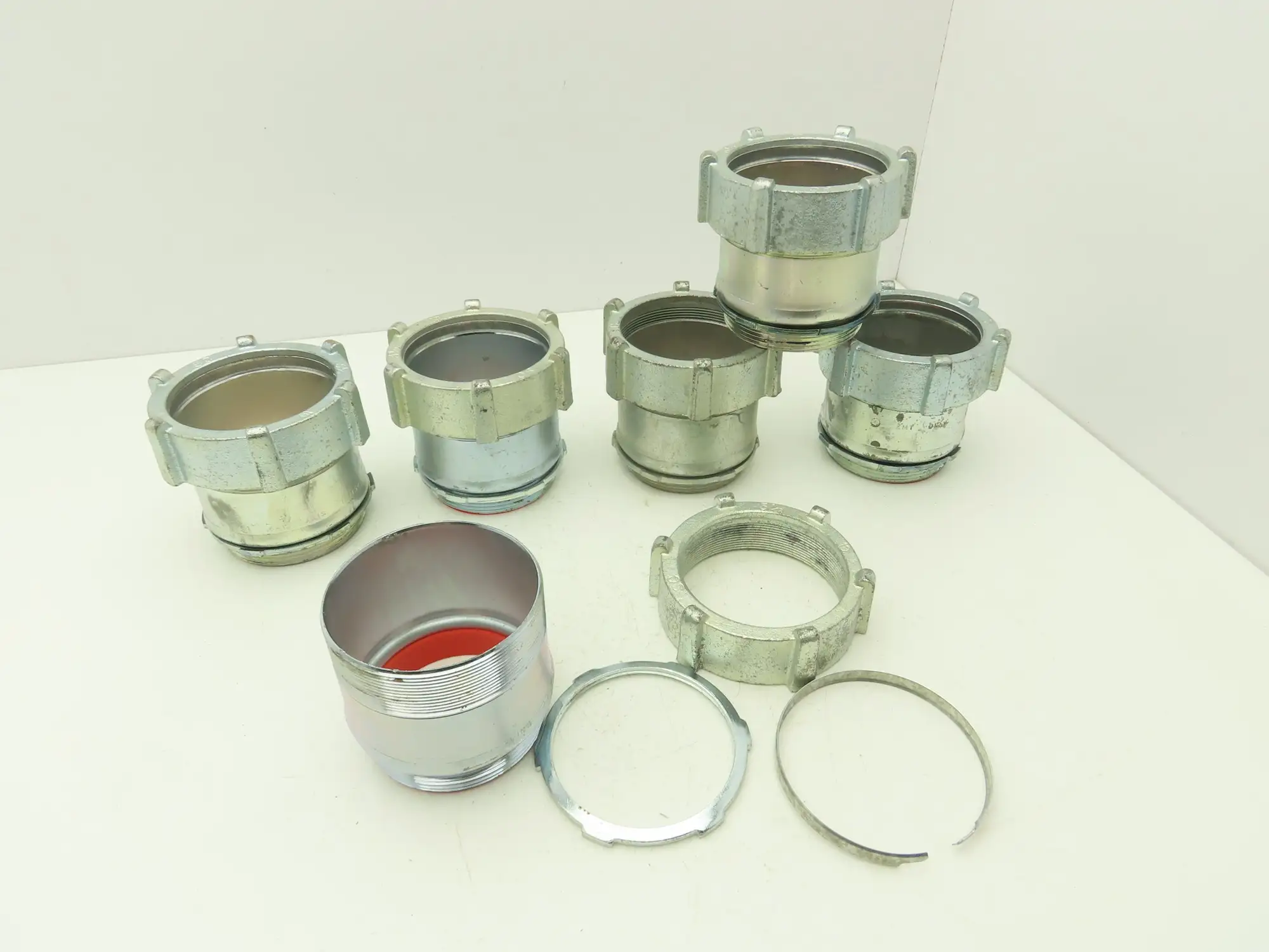 Steel City TC719A 3-1/2" EMT Conduit Compression Connector Insulated Lot of 6