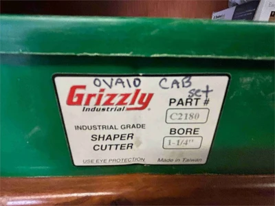 Used GRIZZLY _UNKNOWN_ Tooling (woodworking) Colorado US | MachineryMax #1521409