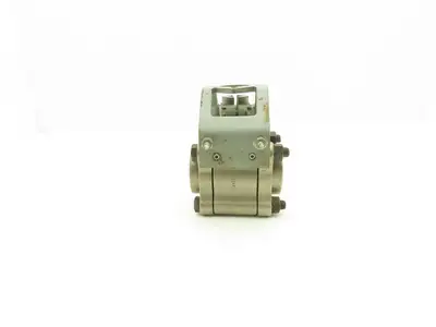 Jamesbury 1 1/2 4A 3600 TT1 1-1/2" NPT Stainless Ball Valve 316SS 150psi