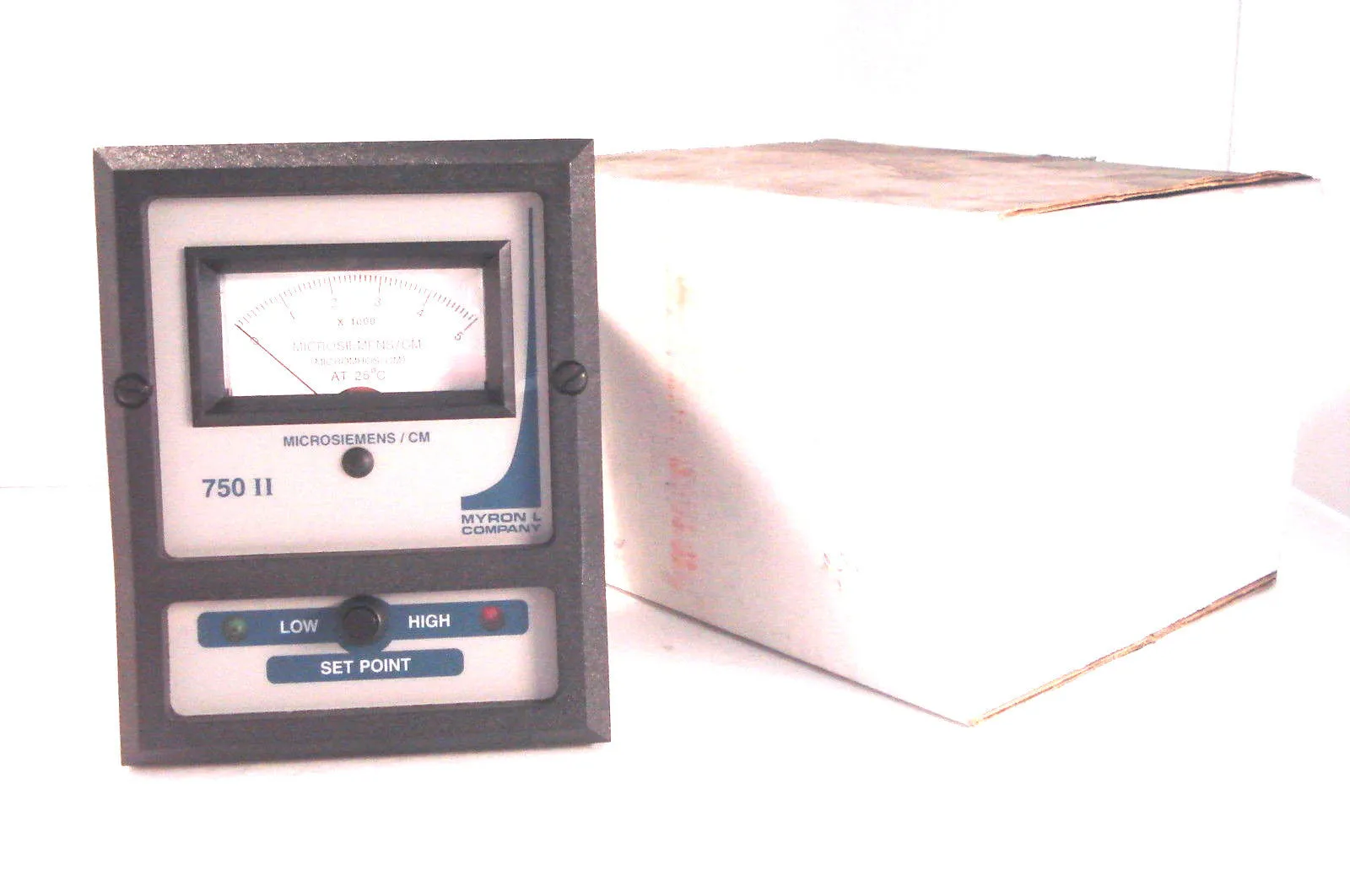 NEW MYRON COMPANY COND/TDS 757II MICROSIEMENS/CM