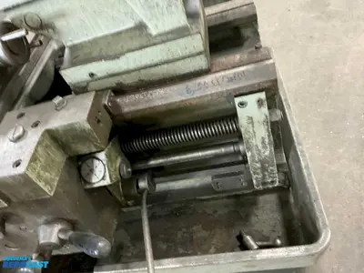 15" X 50" CLAUSING MODEL #15 COLCHESTER ENGINE LATHE: YOBRO #23986