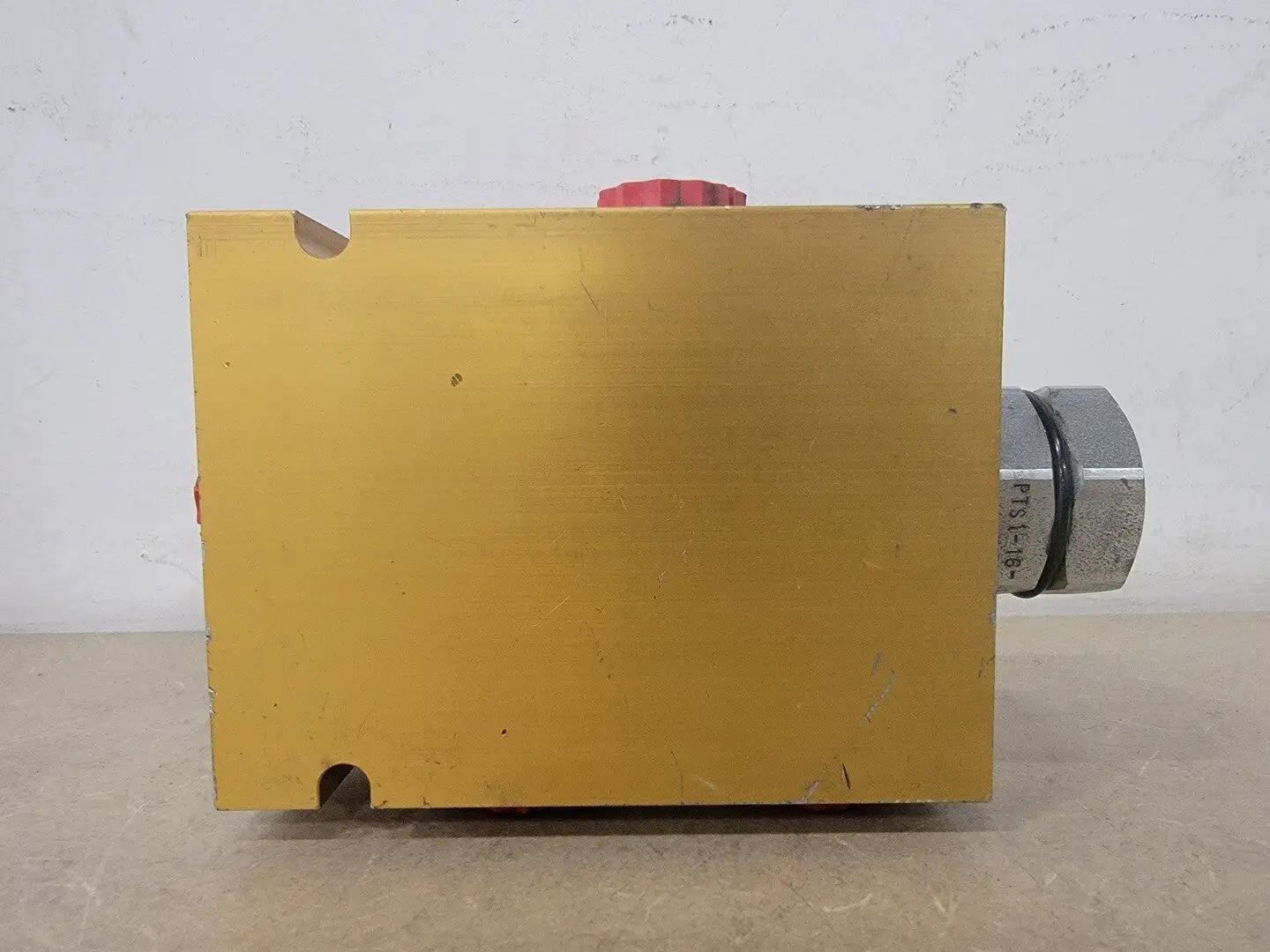 USED VICKERS PTS1-16-12T-80
