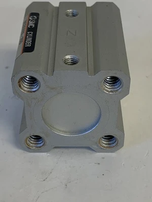 USED SMC NCQ2A20-25D