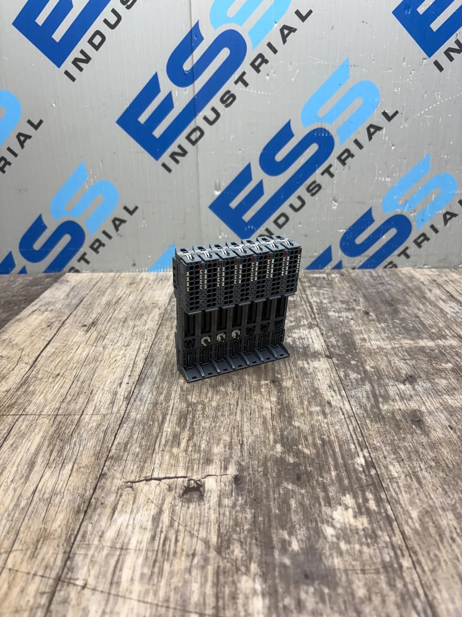 Used Siemens 6ES7193-6BP00-0BA0 Misc Electrical & Power Parts South Carolina US | ESS Industrial Equipment Sales #1318074