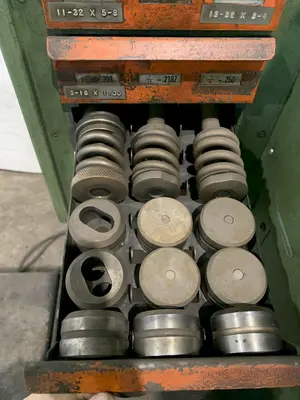 USED STRIPPIT 76001