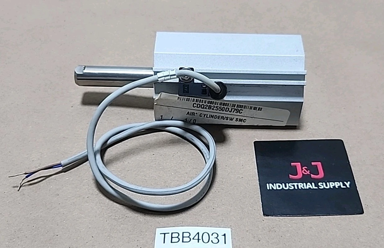 NEW SMC CDQ2B25-50D-J79C