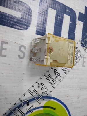 USED IDEC RH4B-U