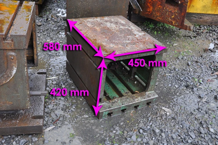 Used CLAMPING BLOC 580 X 450 X 420 MM Angle Plates BE | Apt International N.V #366319