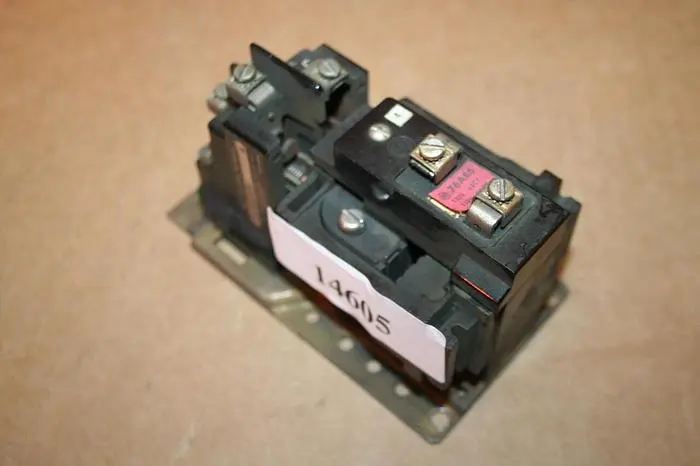 Used ALLEN BRADLEY 700-BR200A1 SER A Relays & Switches Michigan US | Ideal Machinery #598976