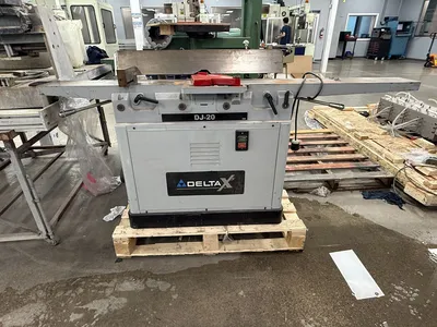 DELTA 52-680X wood working equipment | ListingHippo (1)