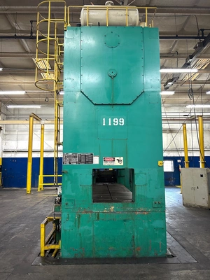 USED 1994 STAMTEC STAMTEC STD-260-330-125 PRESS