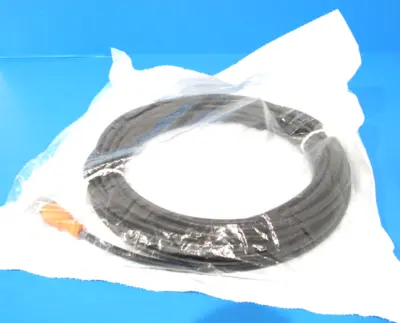 LOT OF 2 NEW IFM EFECTOR ADOGH040MSS0010H04 CABLES EVC003