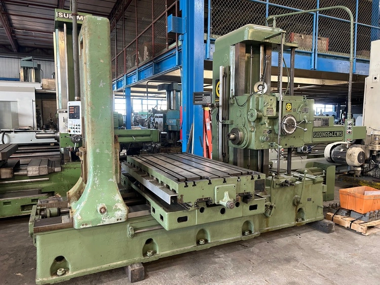 4" GIDDINGS & LEWIS Table Type HBM