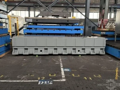 USED 2001 CORREA ANAYAK Box & Drill Tables