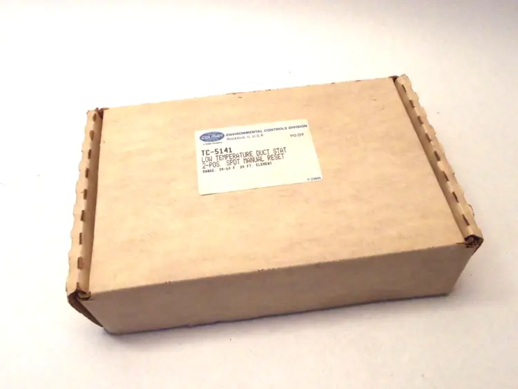 New | in-Stock BARBER COLMAN LOW TEMP DUCT STAT Misc Industrial Equipment | Maverick Industrial Sales #1107823