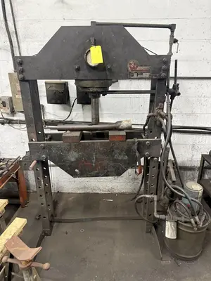 USED WILSON 97F
