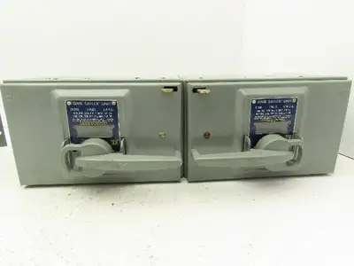 Square D QMB-3603-T Fusible Panelboard Disconnect Switch Twin 30A 600V Lot of 2