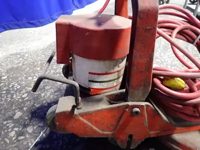 USED CLARKE 1000