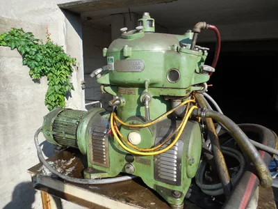 Westfalia OTA 7-00-066 oil purifier, 316SS.