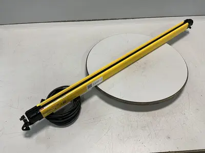 USED KEYENCE GL-R40H-T