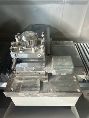2007 Clausing CV2040CNCF