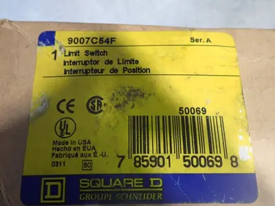 NEW SQUARE D 9007C54F