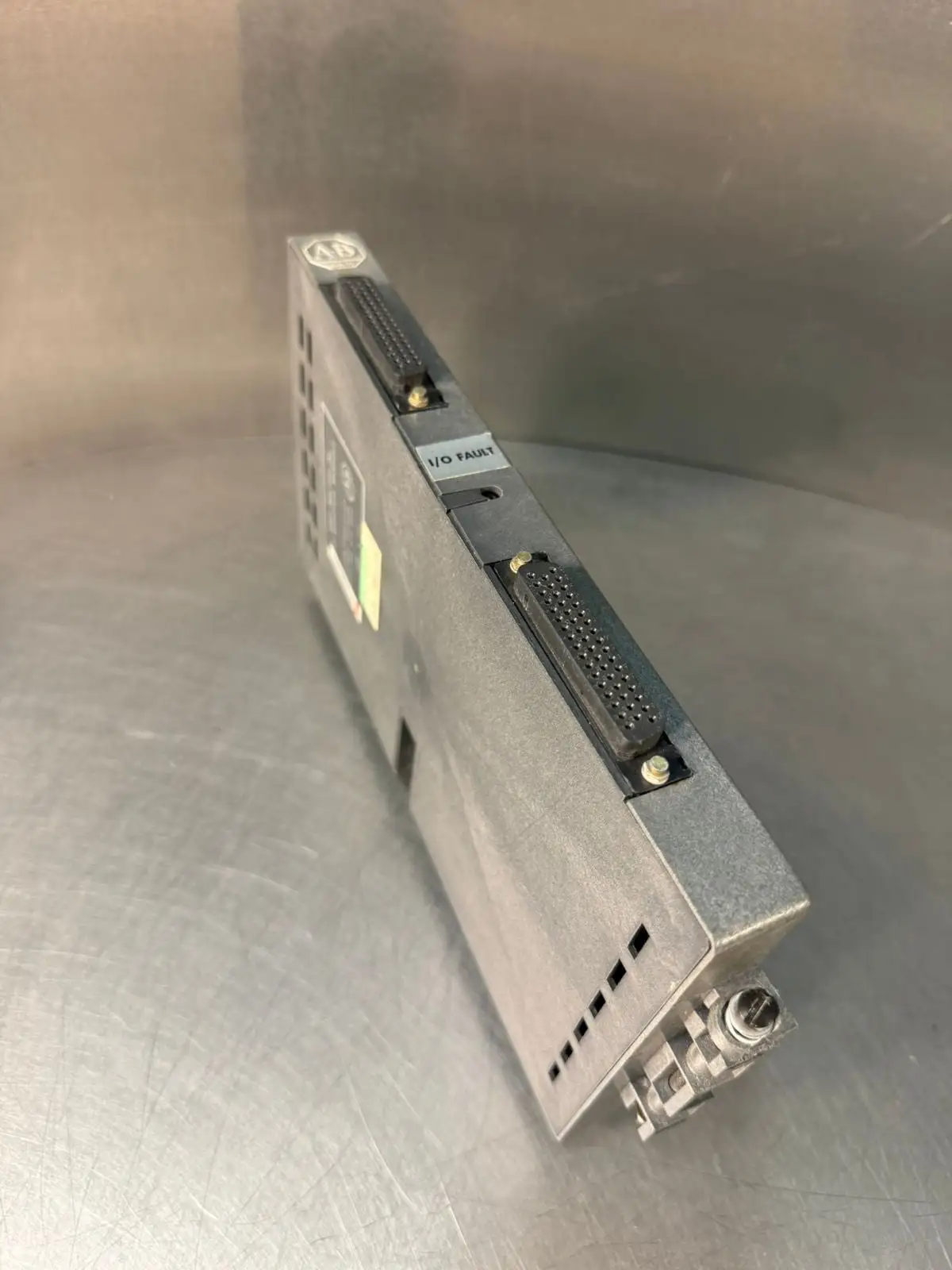 Allen-Bradley 1777-AL I/O Adapter Module 1777AL (6.4.4)