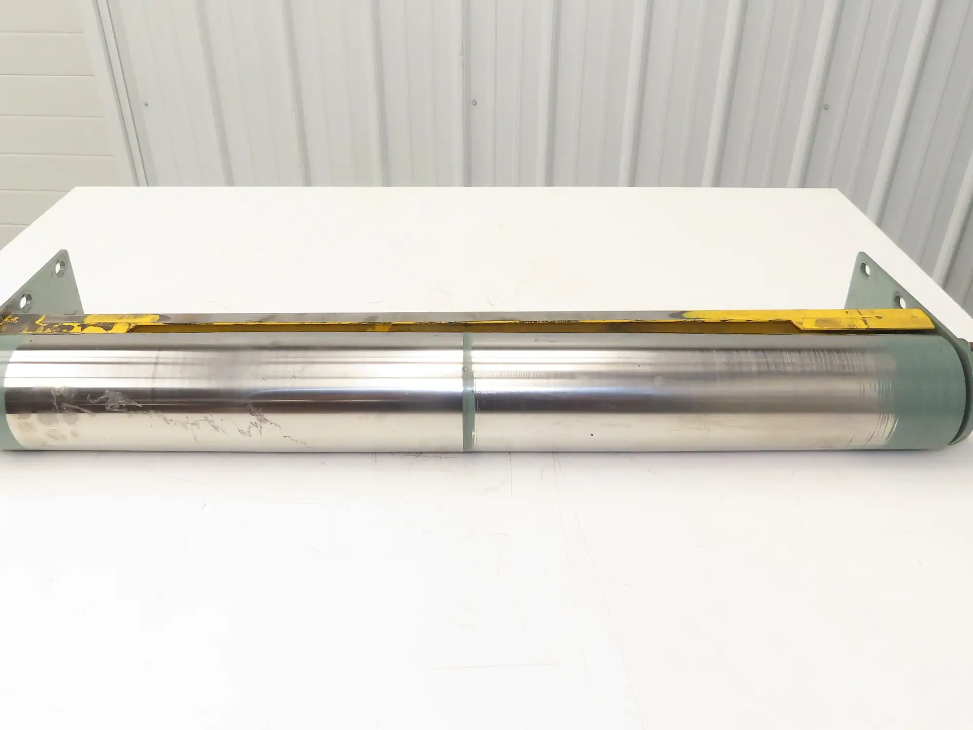 Hytrol 34" Slider Bed Belt Conveyor Tail Pulley Assembly 4"x 33" Pulley