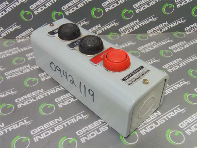 General Electric CR2940NA403A Pushbutton Station Used