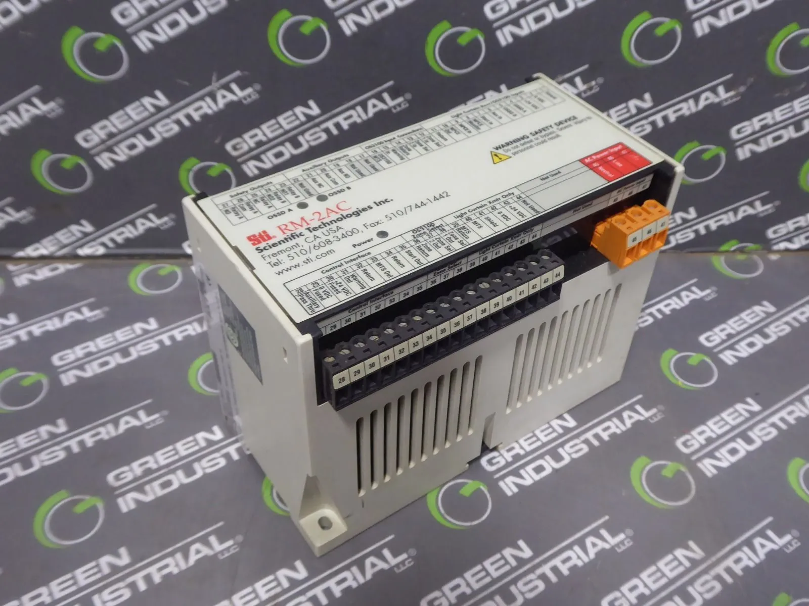 Sti 40344-0010 RM-2AC Safety Light Curtain Resource Module Used